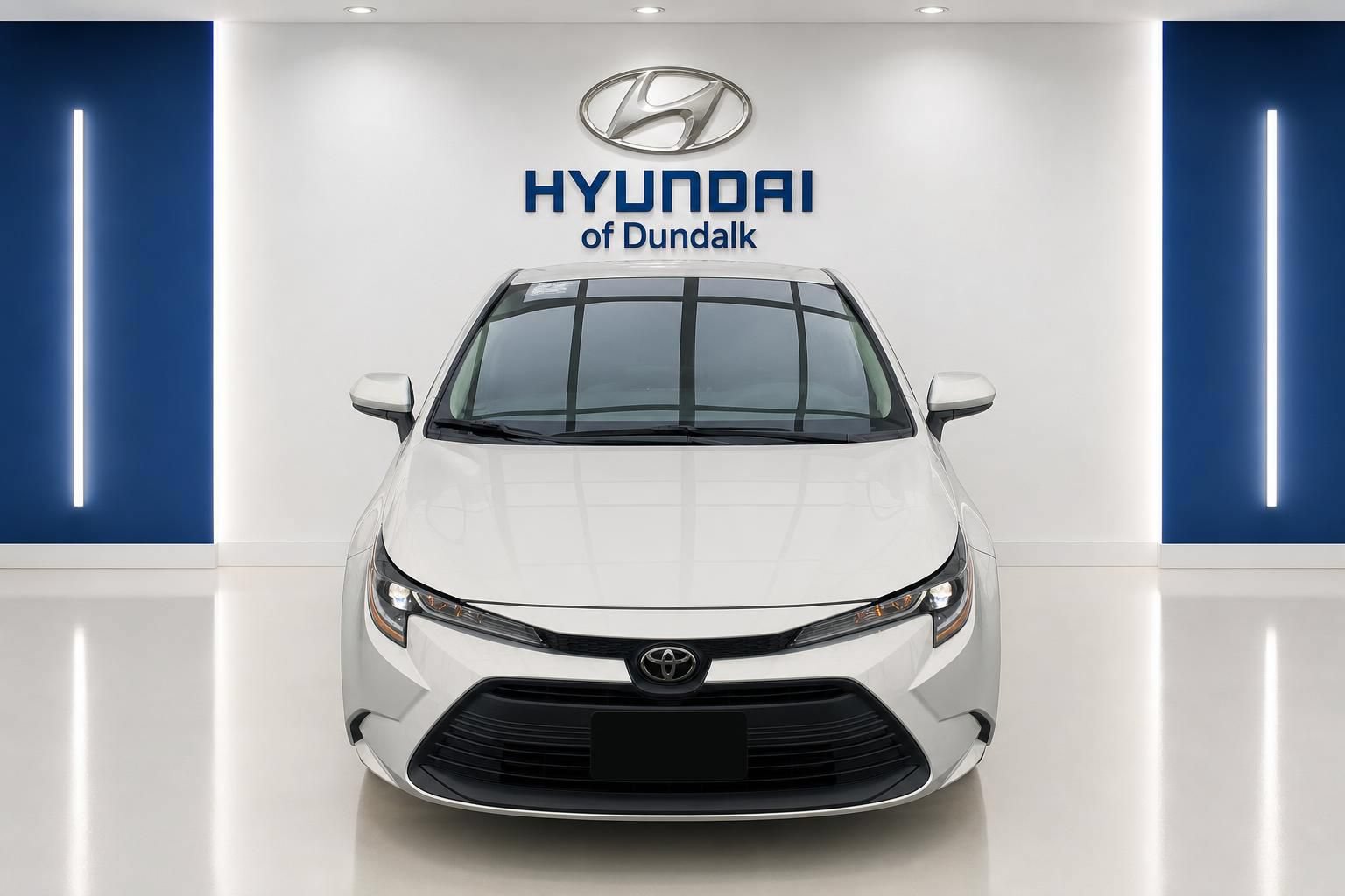 Used 2025 Toyota Corolla LE w/ Convenience Package FWD image 7