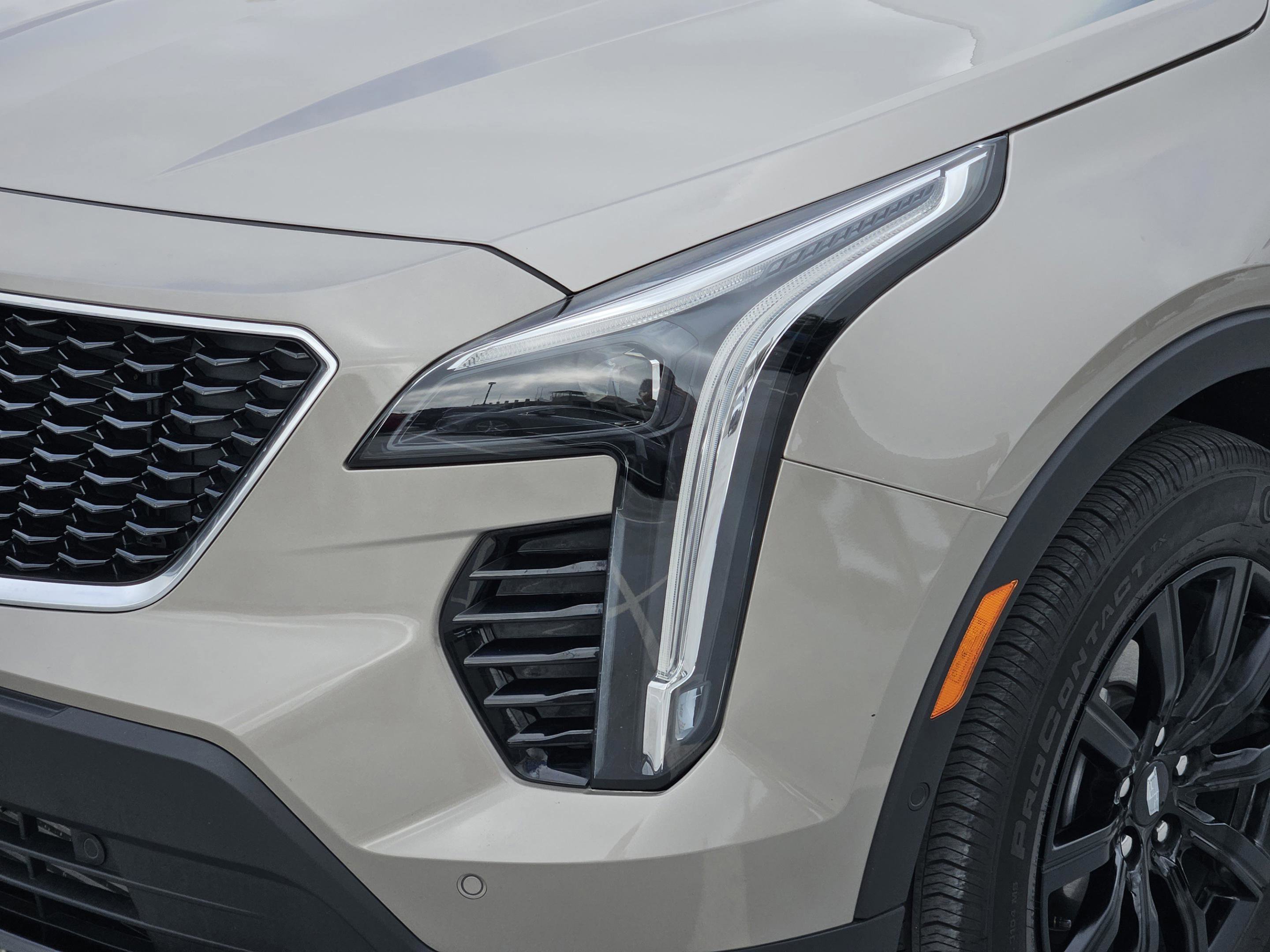 Used 2022 Cadillac XT4 Sport w/ Enhanced Visibility Package FWD image 31