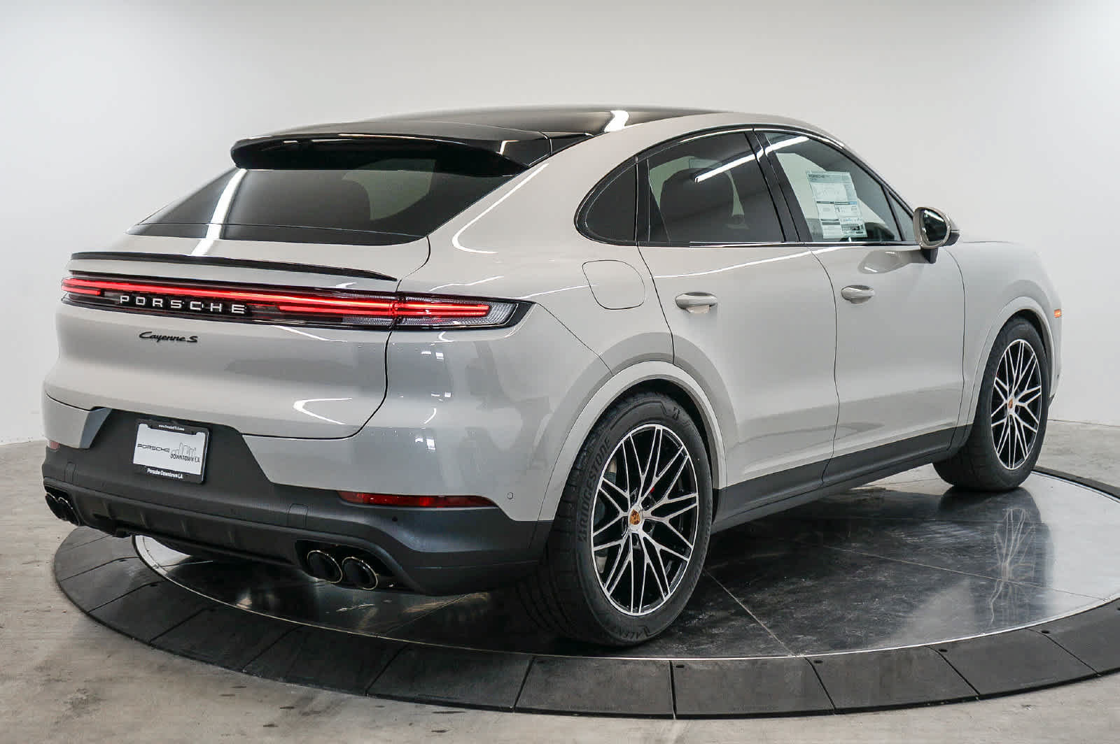 New 2026 Porsche Cayenne S AWD/4WD image 9