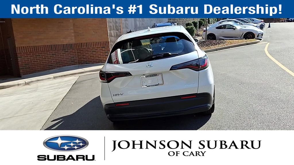 Used 2023 Honda HR-V LX image 8
