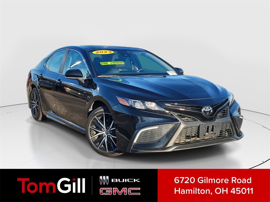 Used 2023 Toyota Camry SE