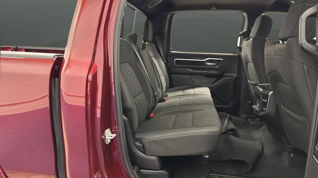 Used 2025 RAM 1500 Big Horn AWD/4WD image 25