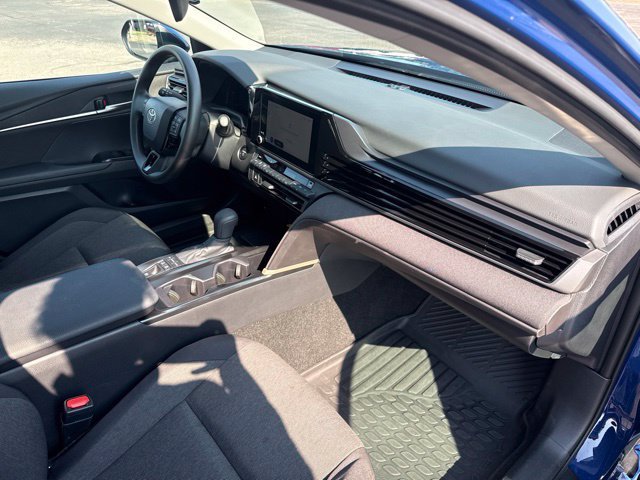 Used 2026 Toyota Camry LE FWD image 15
