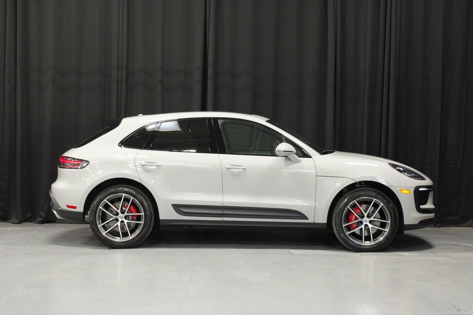 New 2026 Porsche Macan S AWD/4WD image 6