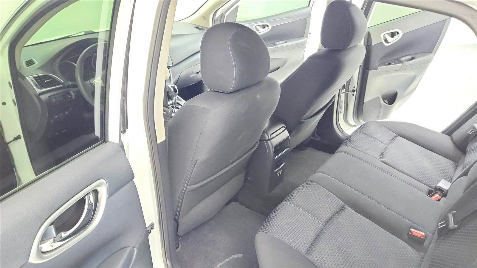 Used 2017 Nissan Sentra SR FWD image 16