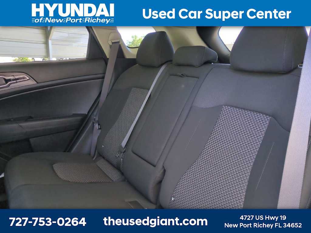 Used 2023 Kia Sportage LX FWD image 14