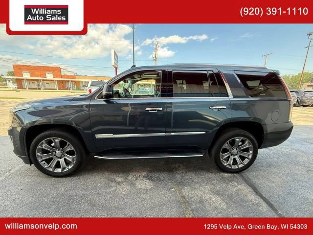 Used 2019 Cadillac Escalade Luxury AWD/4WD image 7