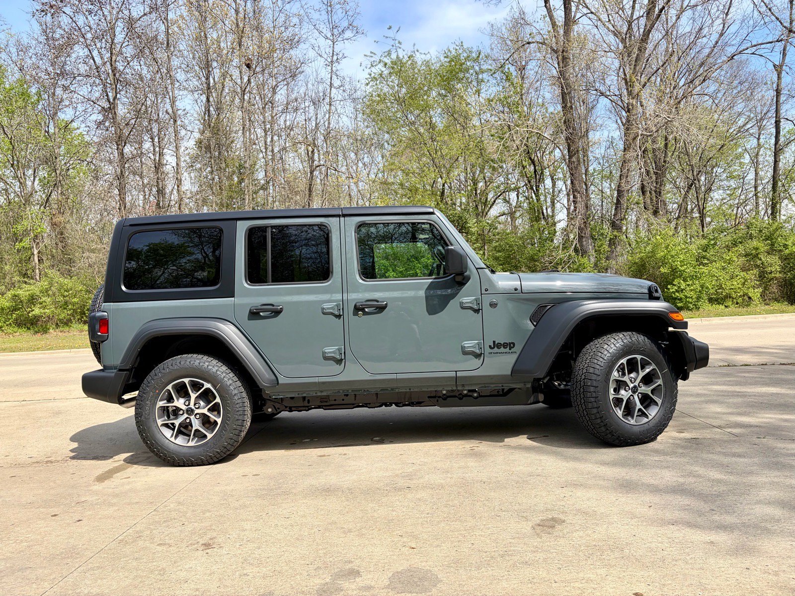 New 2026 Jeep Wrangler Unlimited Sport AWD/4WD image 7