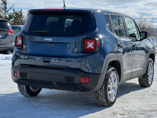 Used 2023 Jeep Renegade Latitude image 39