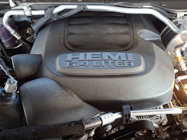 Used 2024 RAM 2500 Tradesman w/ Chrome Appearance Group image 27