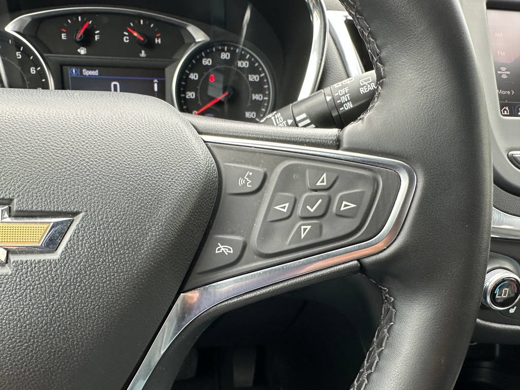 Used 2024 Chevrolet Equinox LT FWD image 27