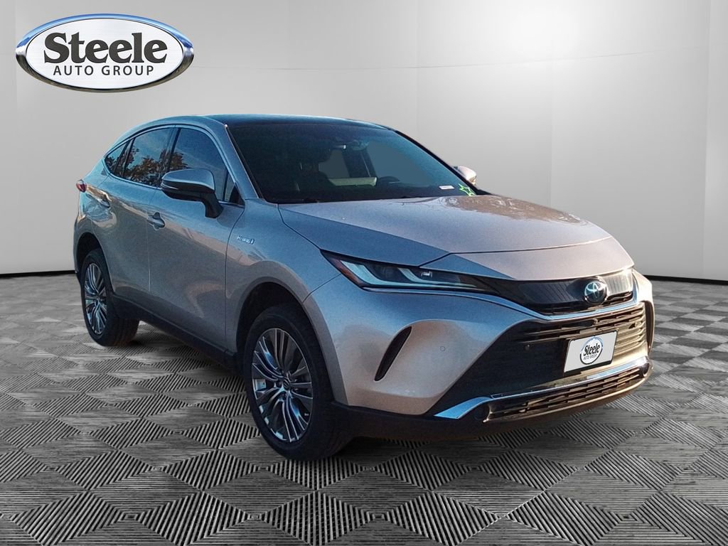 Used 2021 Toyota Venza Limited image 7