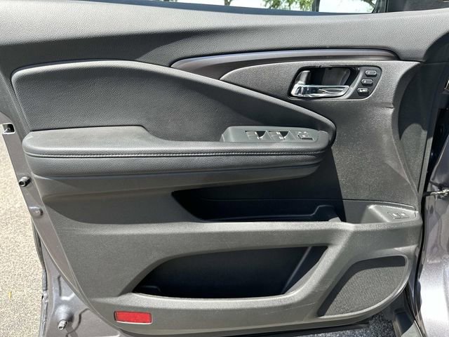 Used 2022 Honda Pilot EX-L image 17