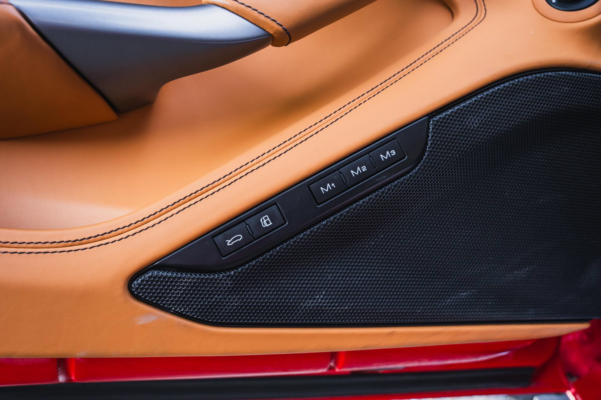 Used 2021 Ferrari F8 Tributo RWD image 84