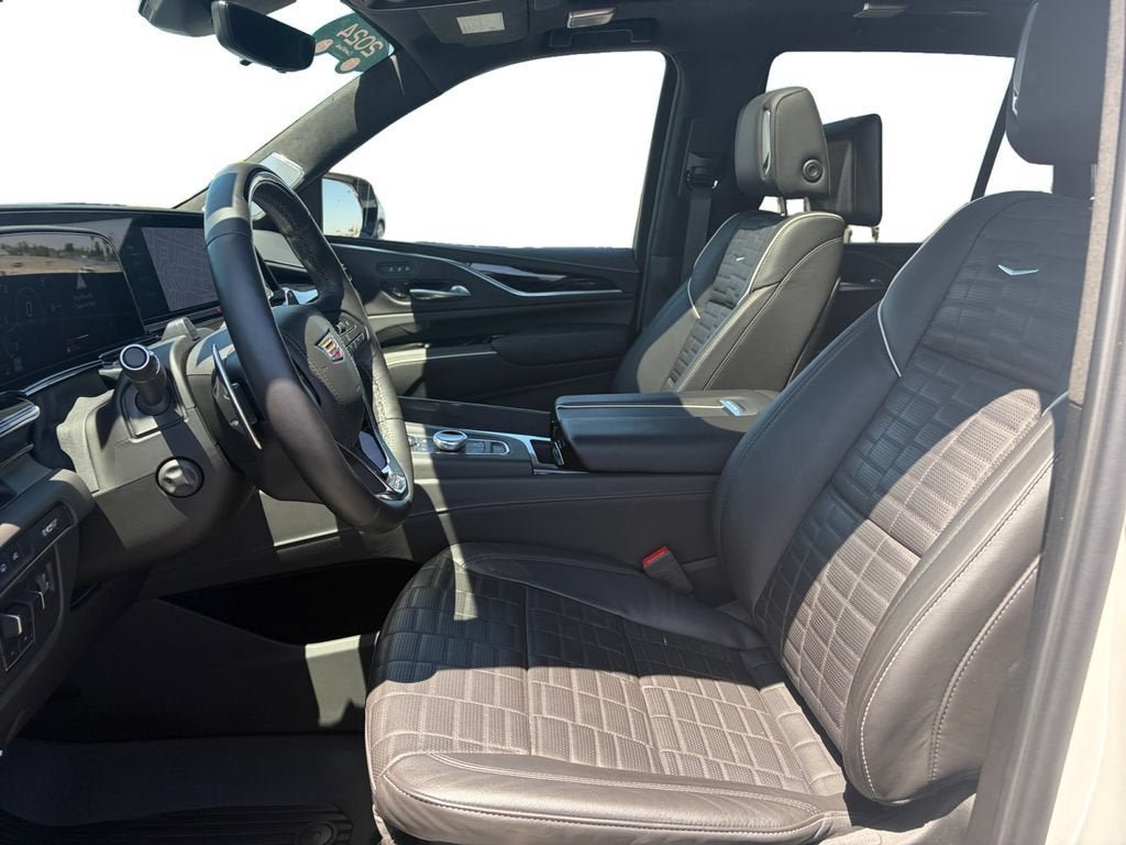 Certified 2024 Cadillac Escalade V w/ LPO, Floor Liner Package AWD/4WD image 10