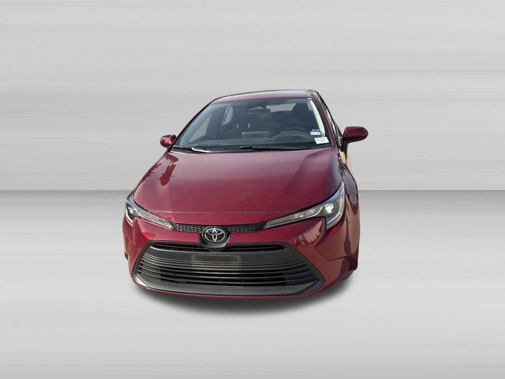 Used 2025 Toyota Corolla LE FWD image 10