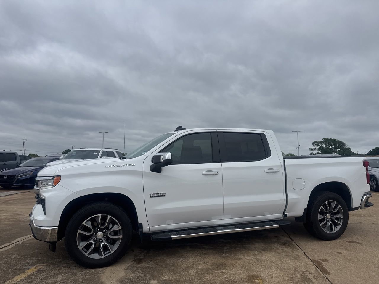 Used 2025 Chevrolet Silverado 1500 LT w/ Texas Edition Plus RWD image 11