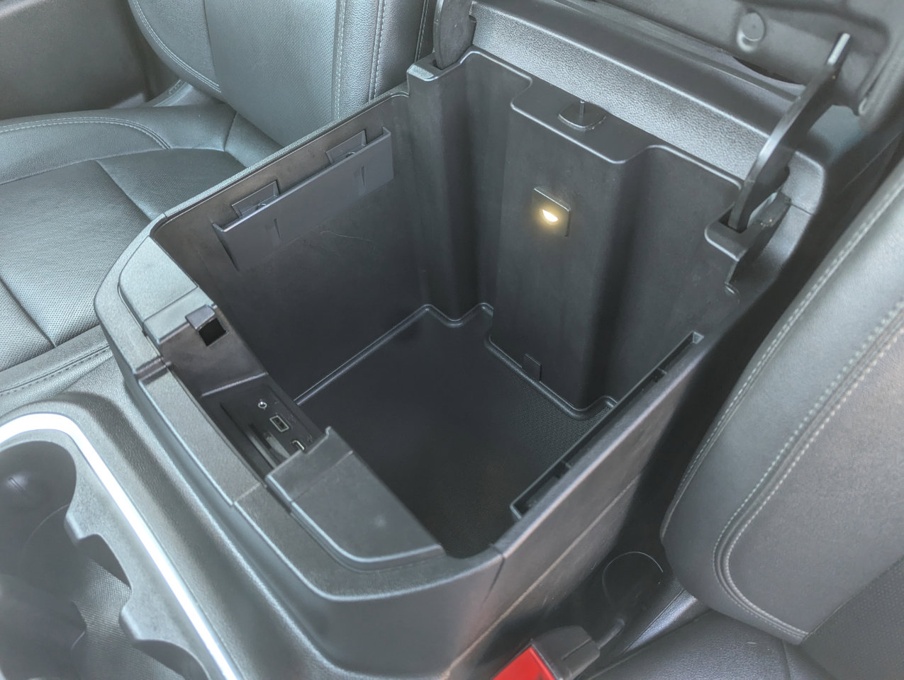 Used 2021 Chevrolet Silverado 1500 LTZ w/ Z71 Off-Road Package image 30