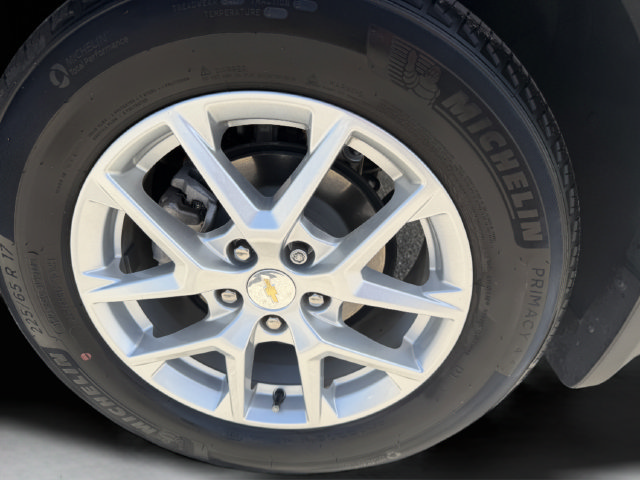 Used 2024 Chevrolet Equinox LT FWD image 38