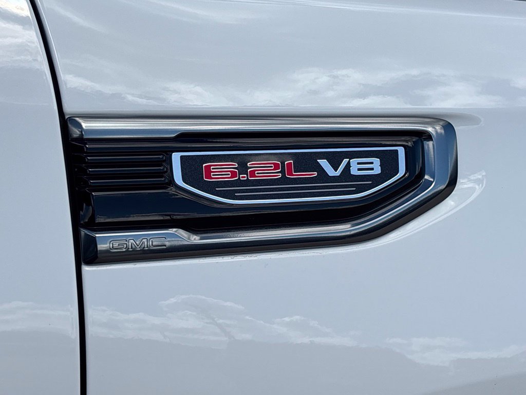 Used 2026 GMC Sierra 1500 AT4 AWD/4WD image 7
