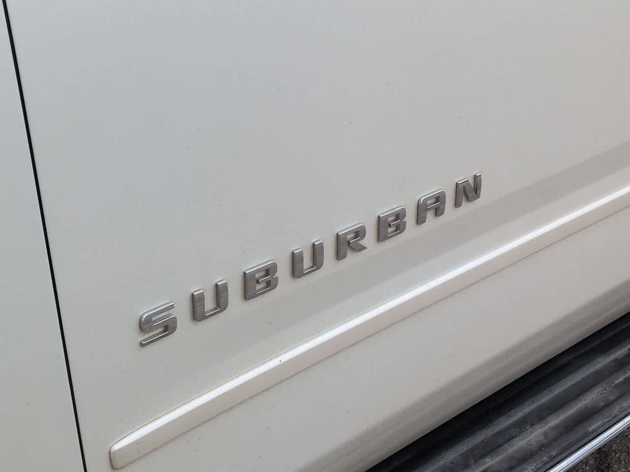 Used 2015 Chevrolet Suburban LTZ AWD/4WD image 12