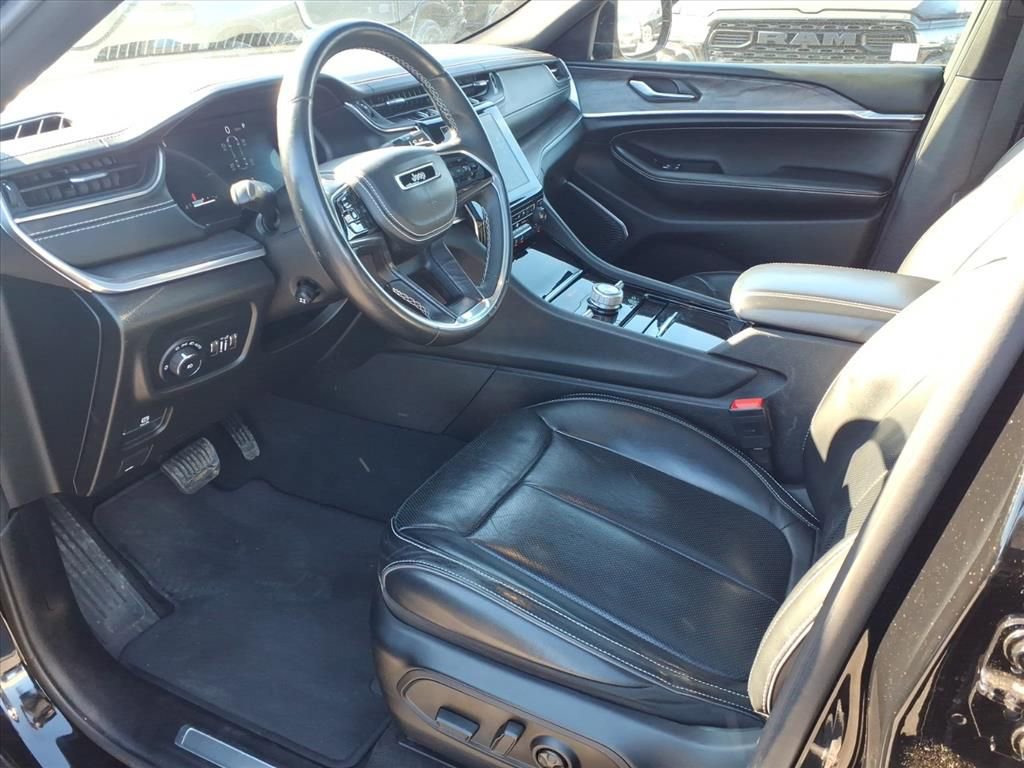 Used 2022 Jeep Grand Cherokee L Overland AWD/4WD image 12