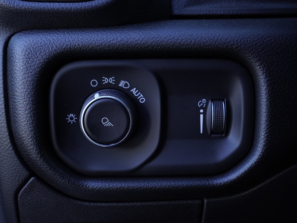 New 2026 RAM 1500 Tradesman AWD/4WD image 14