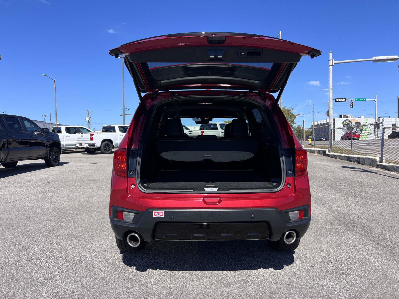 Used 2023 Honda Passport Elite image 7