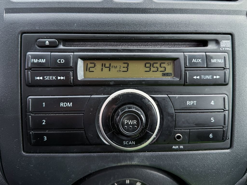 Used 2014 Nissan Versa S Plus image 6