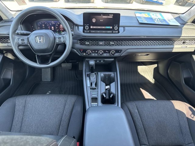 Used 2023 Honda Accord EX image 21