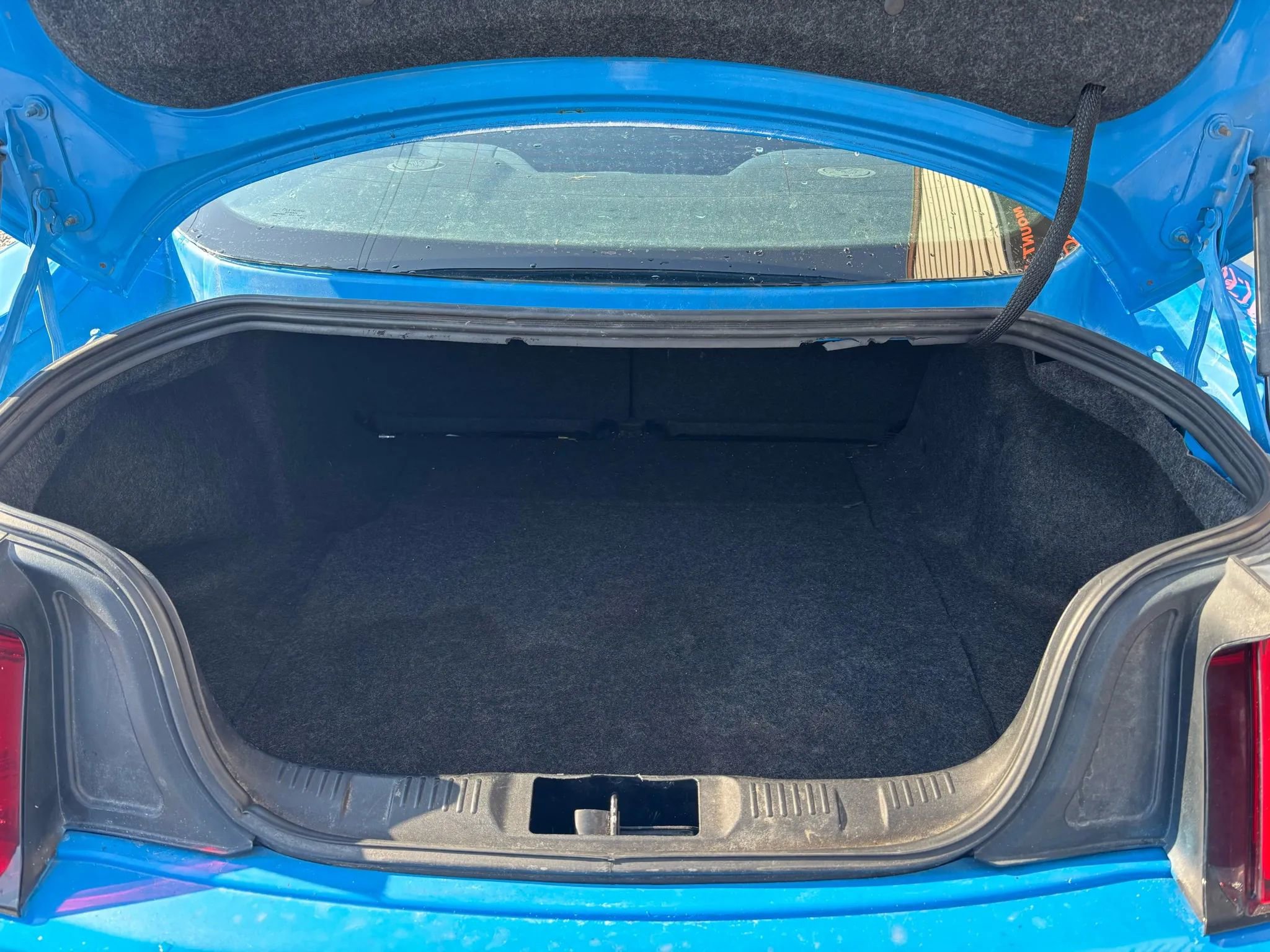 Used 2017 Ford Mustang Coupe w/ Ecoboost Performance Package image 5