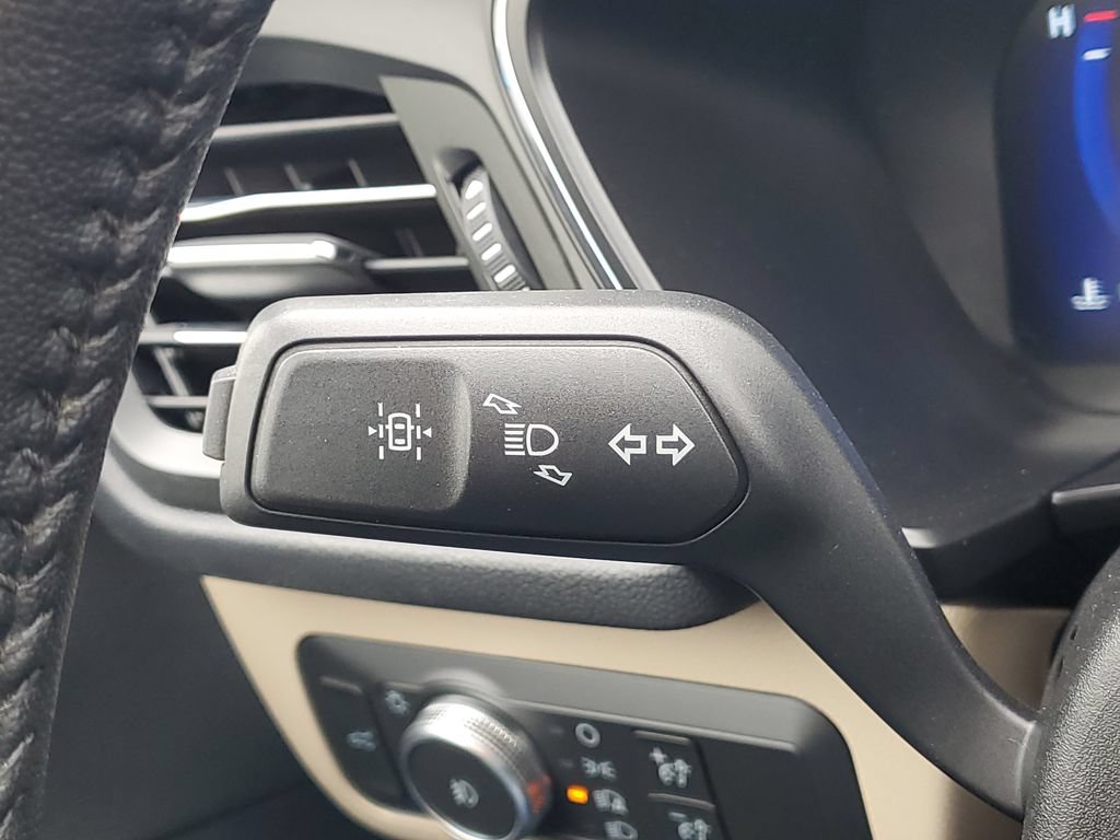 Used 2020 Ford Escape Titanium AWD/4WD image 22