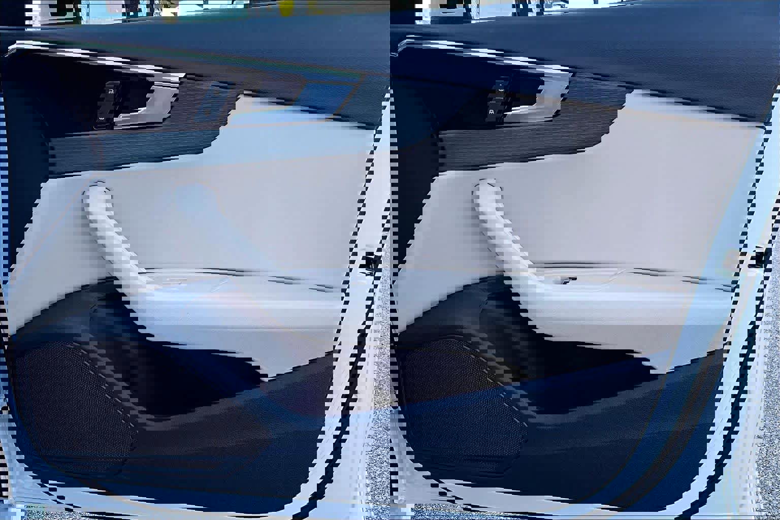 Used 2023 Audi A4 2.0T Premium w/ Convenience Package image 23