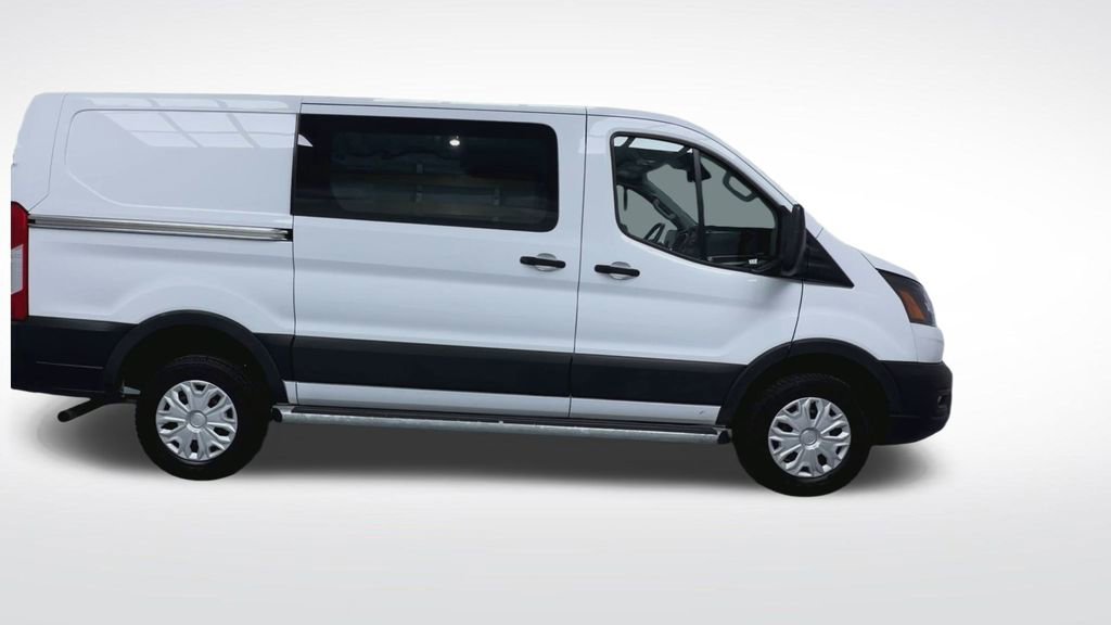 Used 2024 Ford Transit 250 Low Roof w/ Exterior Upgrade Package image 12