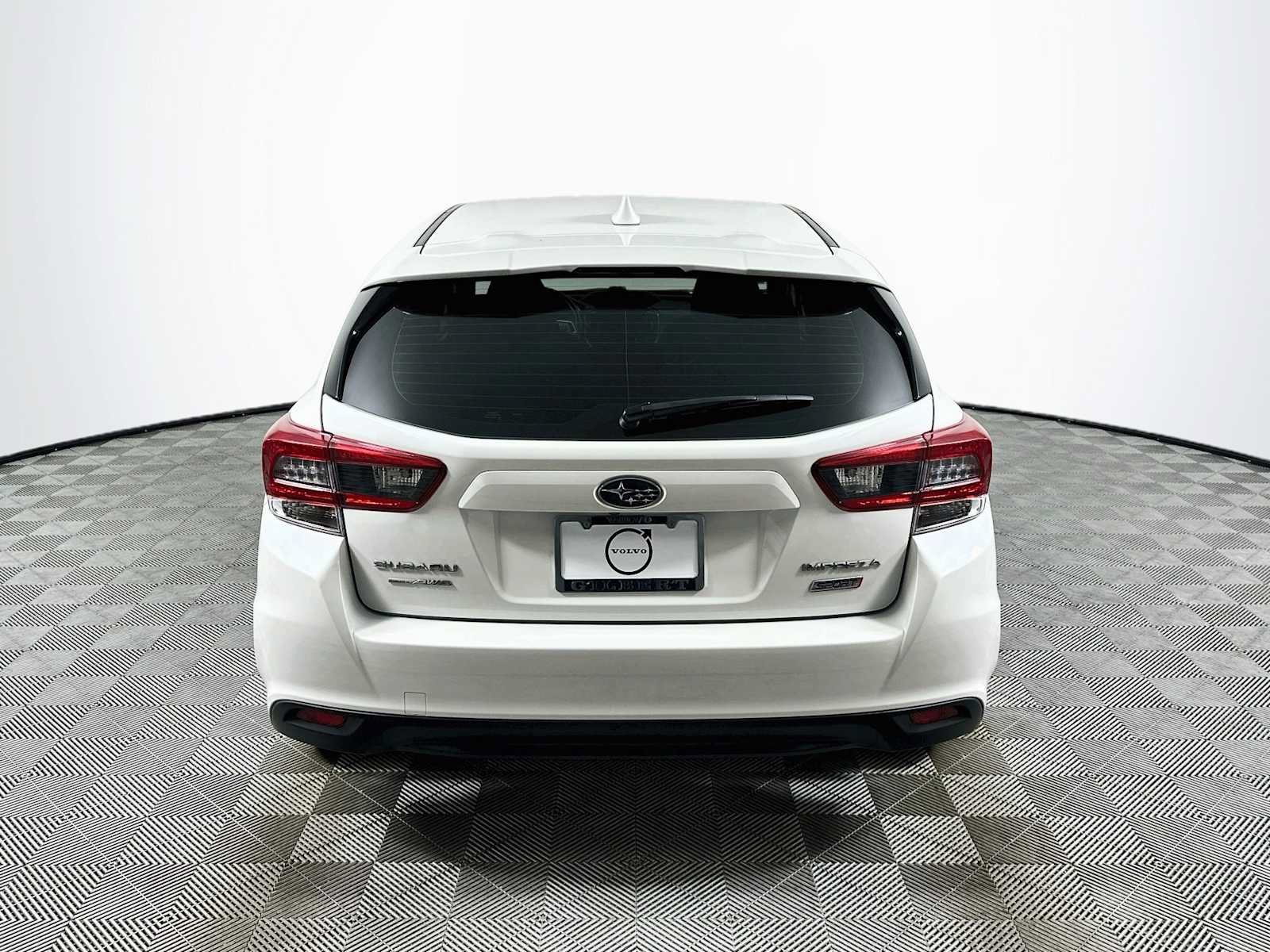 Used 2023 Subaru Impreza 2.0i Sport AWD/4WD image 6