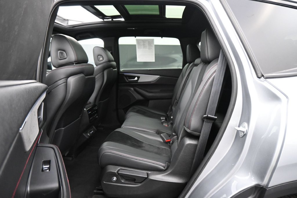 Used 2023 Acura MDX A-Spec AWD/4WD image 22
