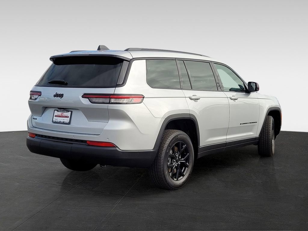 New 2025 Jeep Grand Cherokee L Altitude AWD/4WD image 4