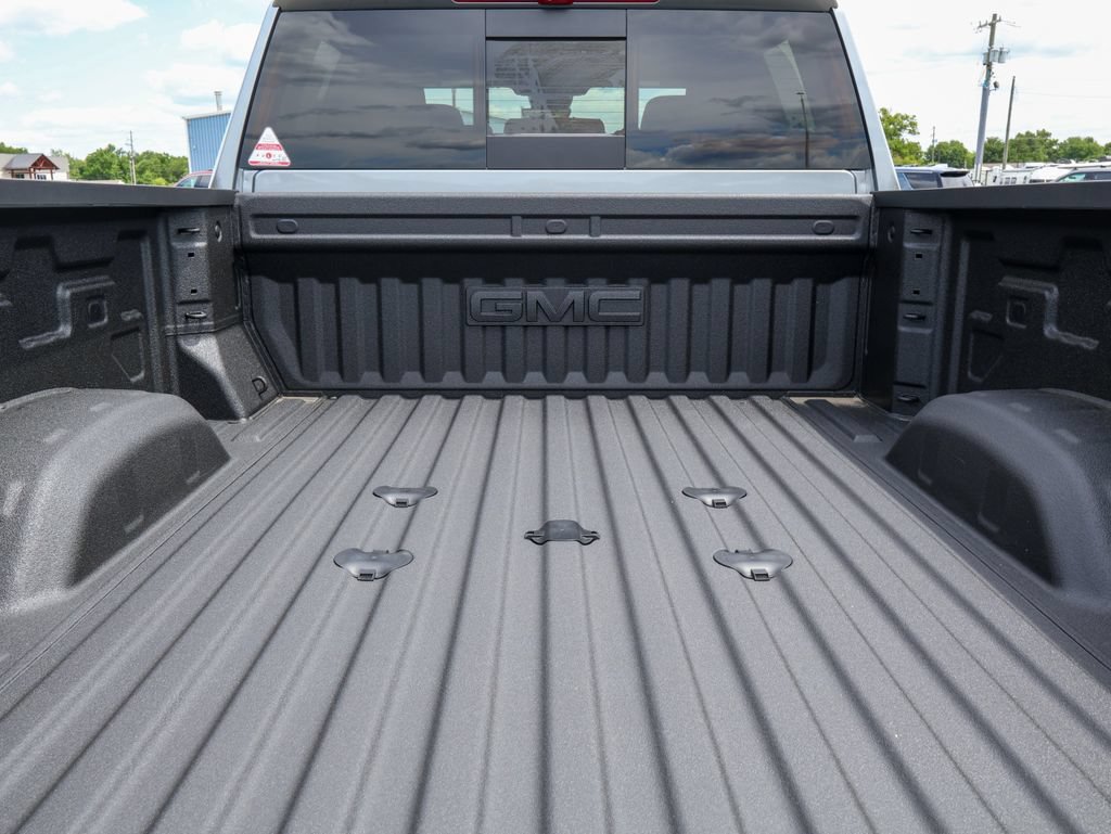 New 2026 GMC Sierra 2500 AT4 w/ AT4 Premium Plus Package AWD/4WD image 6