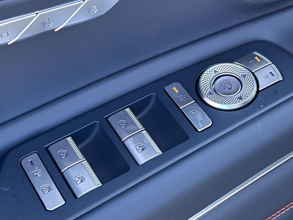 New 2026 Genesis GV80 3.5T e-SC image 16