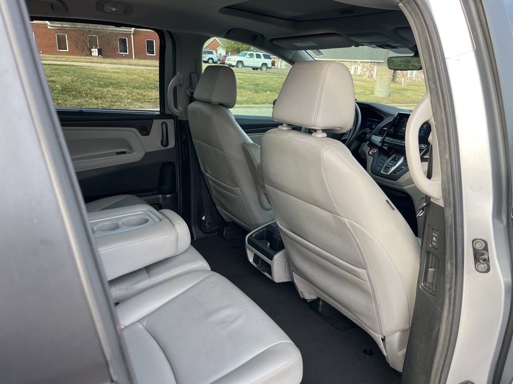 Used 2018 Honda Odyssey EX-L image 26