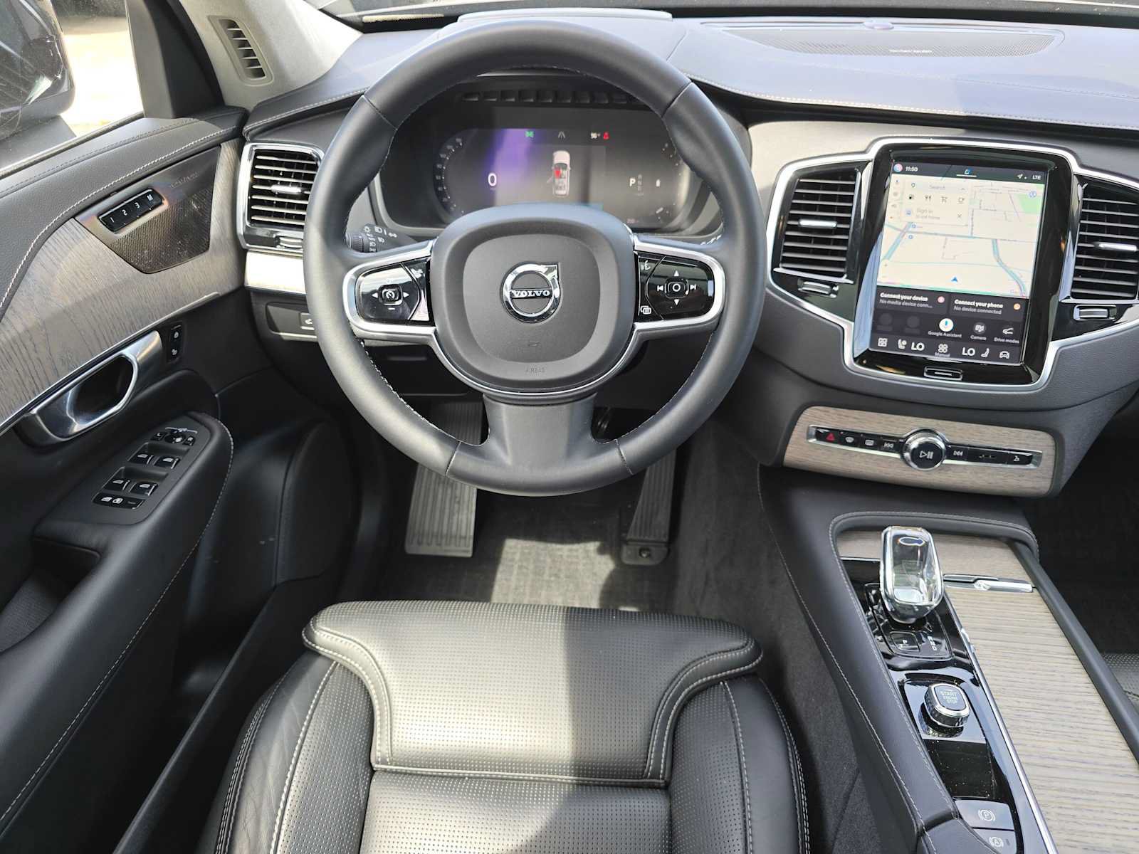 Certified 2023 Volvo XC90 B6 Ultimate w/ Lounge Package AWD/4WD image 19