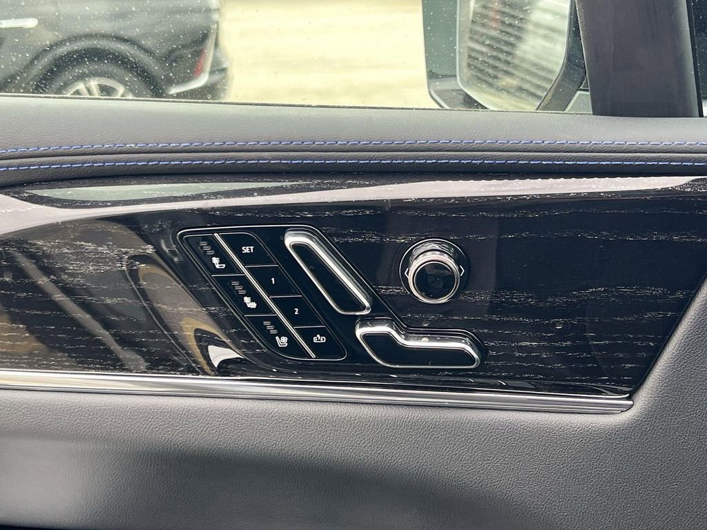 New 2026 Cadillac Escalade IQL Luxury image 23