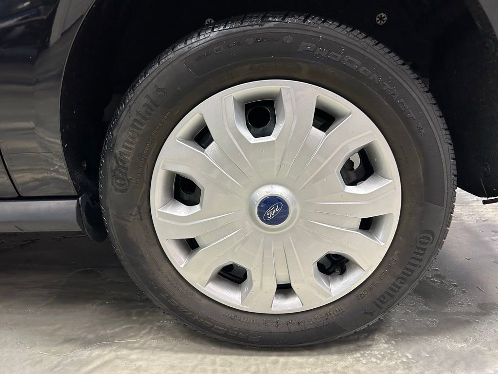 Used 2022 Ford Transit Connect XL image 17