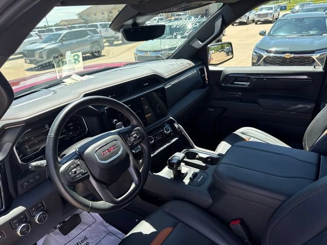 Used 2025 GMC Sierra 1500 AT4 w/ AT4 Premium Package AWD/4WD image 9