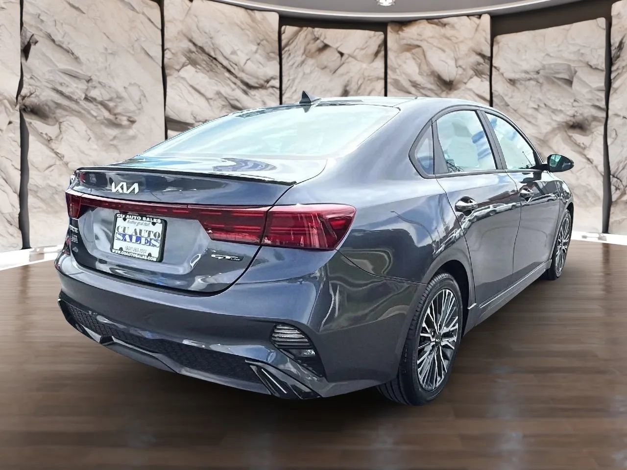 Used 2023 Kia Forte GT-Line w/ GT-Line Technology Package image 5