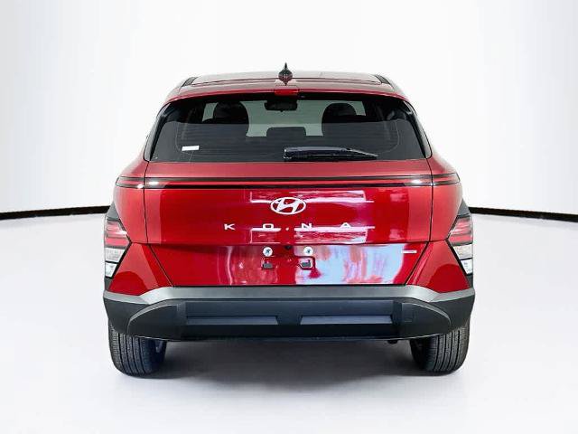 Used 2025 Hyundai Kona SE AWD/4WD image 5