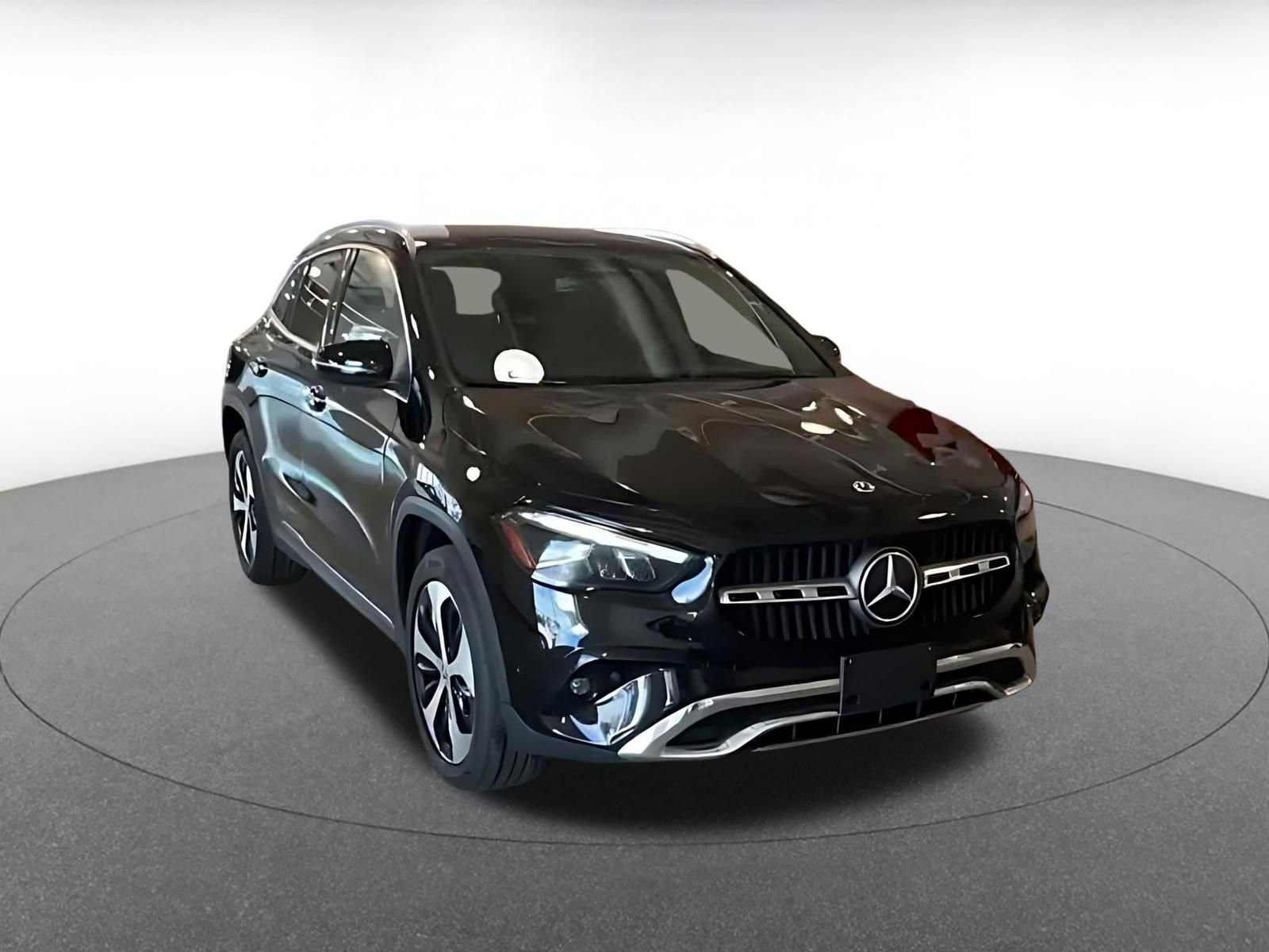 Used 2025 Mercedes-Benz GLA 250 image 3