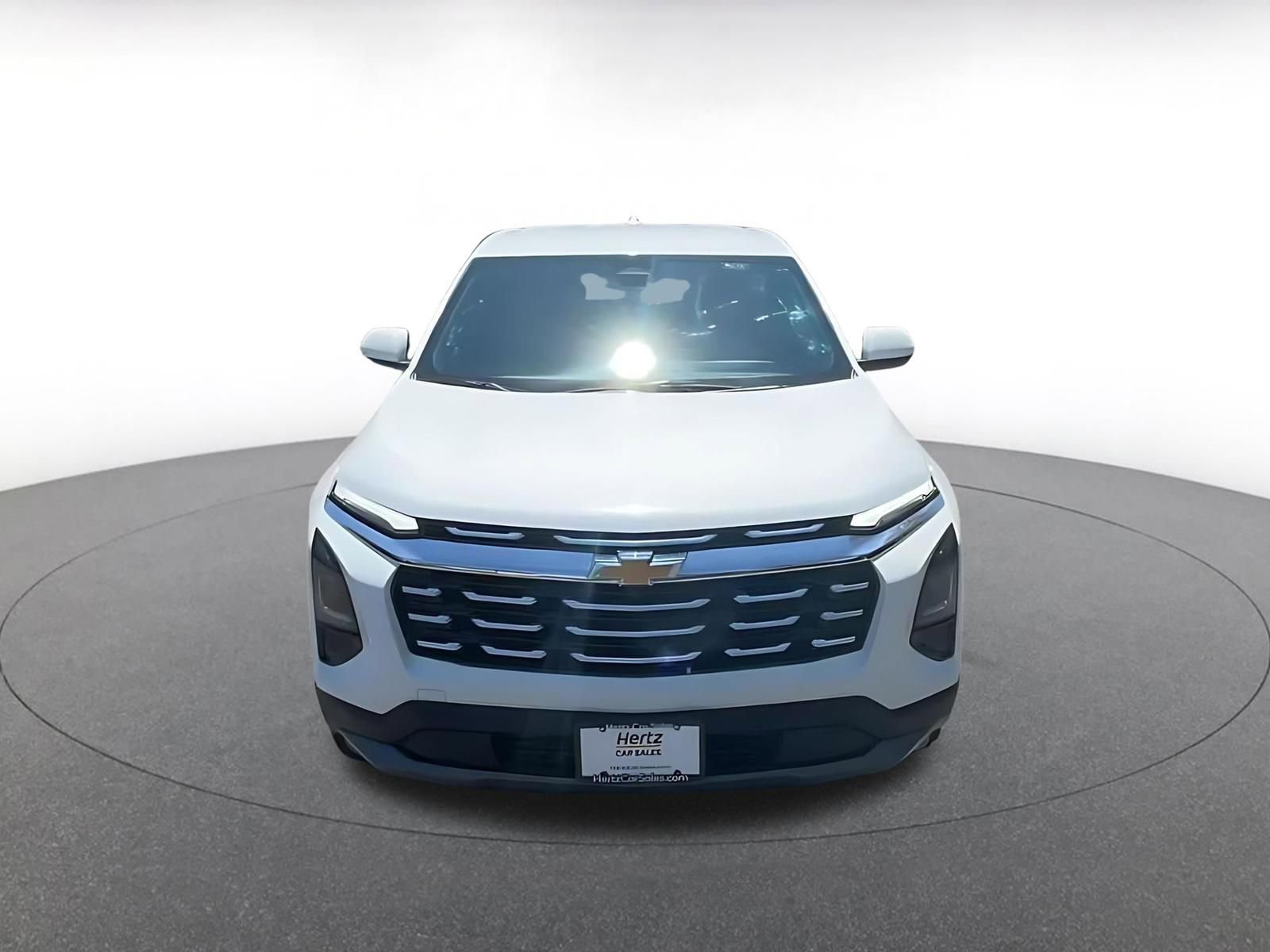 Used 2025 Chevrolet Equinox LT FWD image 4