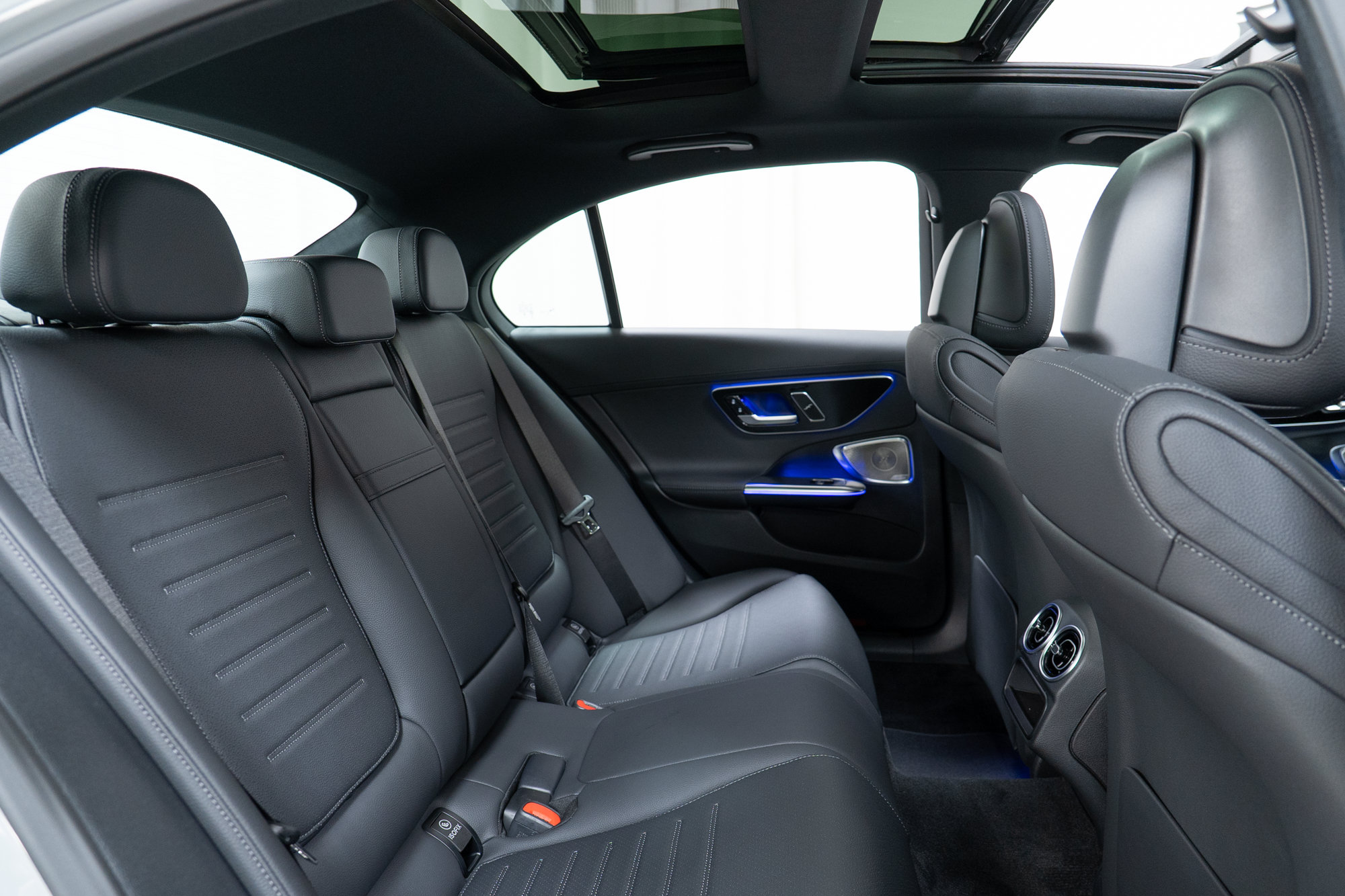New 2026 Mercedes-Benz C 300 4MATIC Sedan image 24