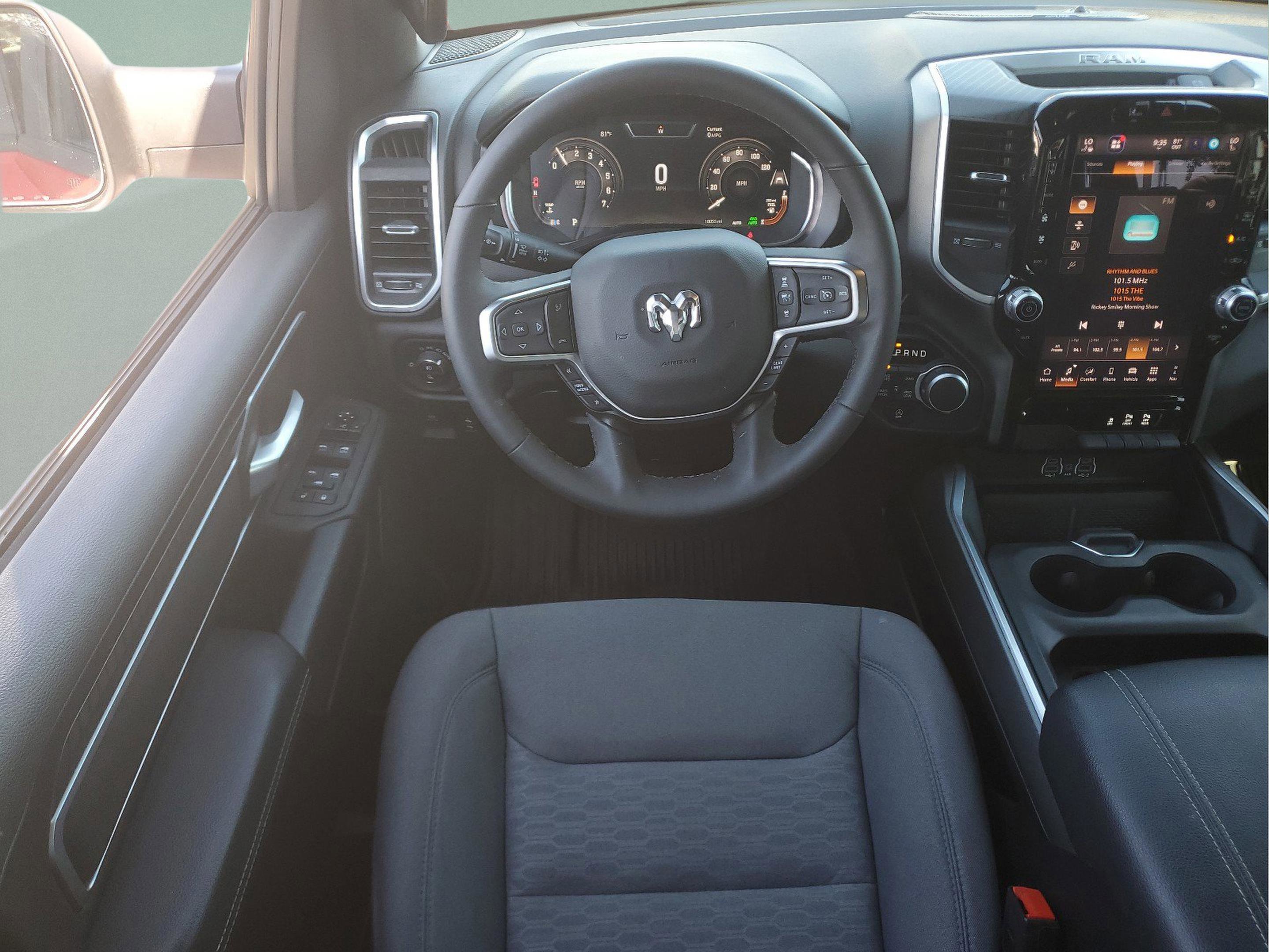 Certified 2025 RAM 1500 Big Horn AWD/4WD image 8
